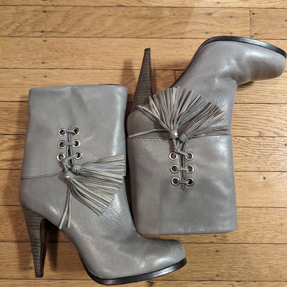 Coach (2010) Grey Booties - Make an Offer! - Picture 12 of 13